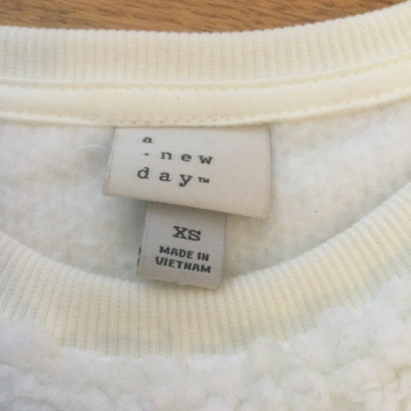 A NEW DAY FAUX SHERPA IVORY SWEATER - Picture 2 of 2